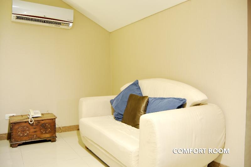 W Home Cikatomas Jakarta Buitenkant foto